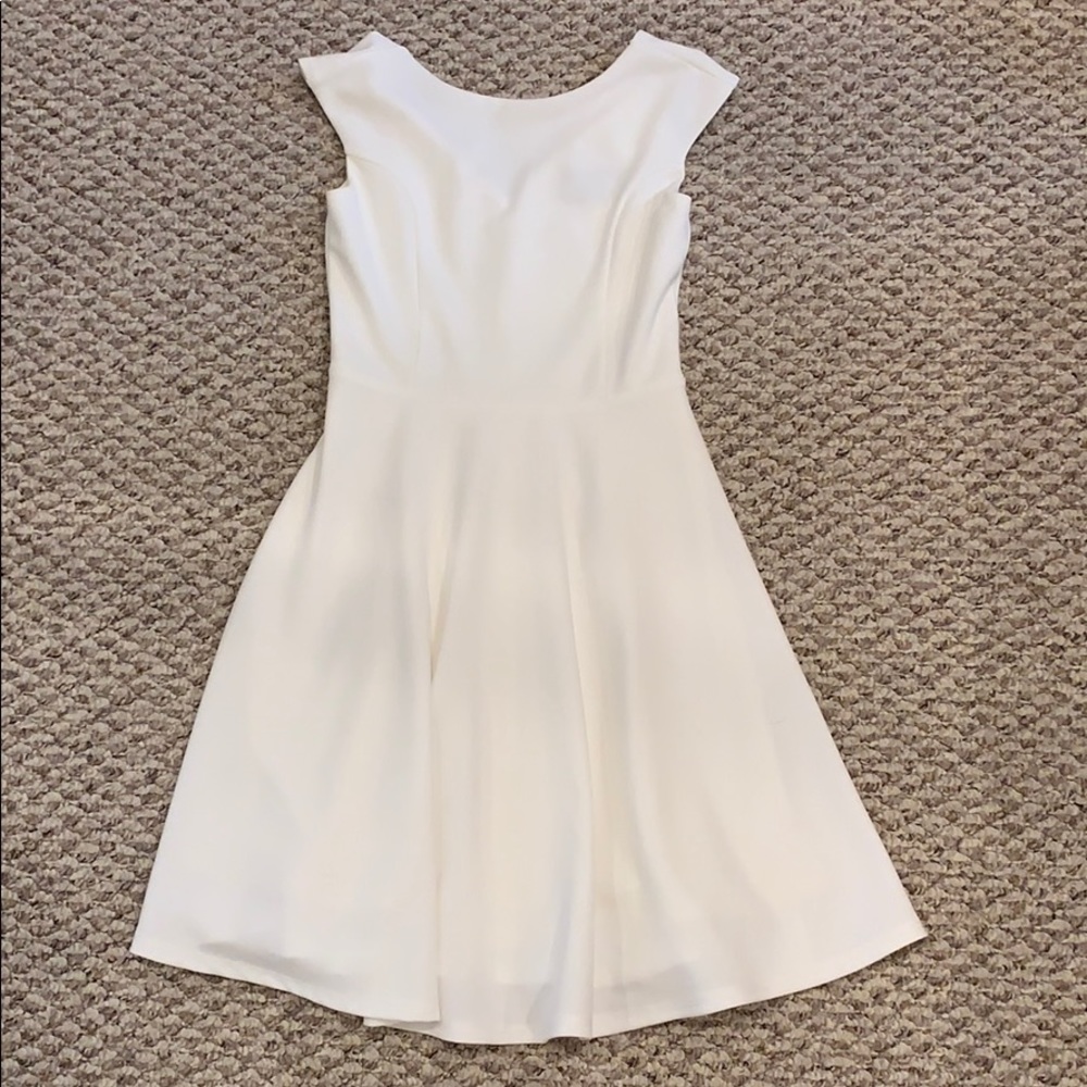 UDT Fashion Ivory Dress